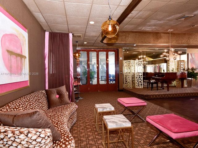 1800 NE 114th St 711, Miami, FL 33181