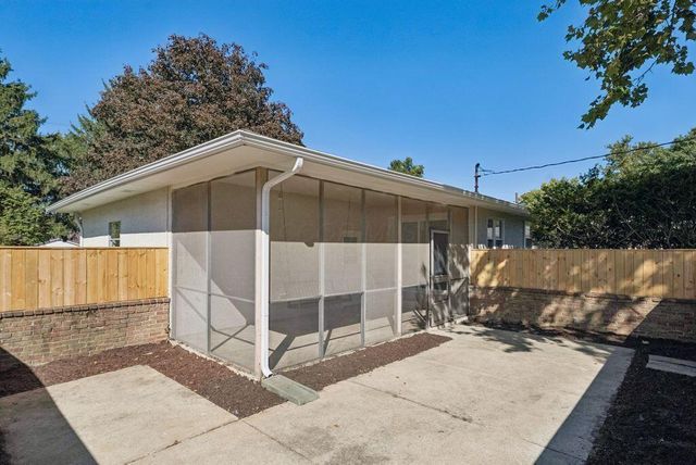 1000 McNaughten Road, Columbus, OH 43213