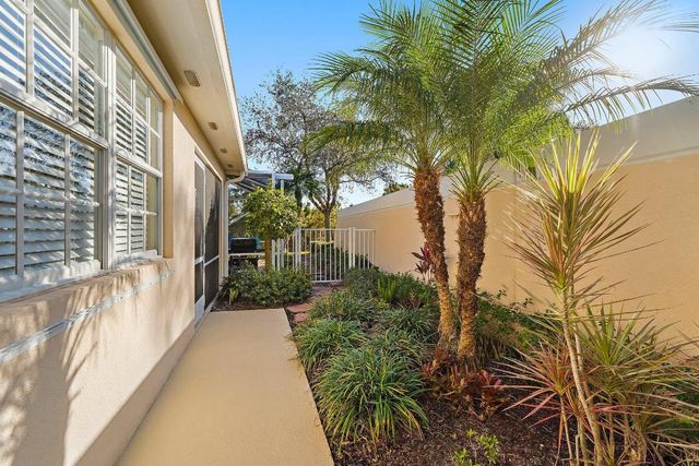 8991 SE Eldorado Way, Hobe Sound, FL 33455