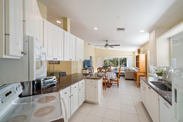 8991 SE Eldorado Way, Hobe Sound, FL 33455