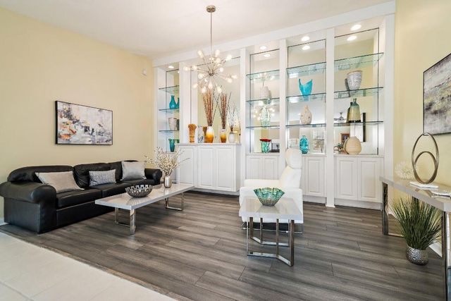 8991 SE Eldorado Way, Hobe Sound, FL 33455