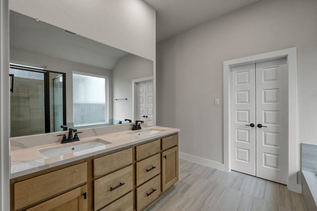 363 Mallorn Lane, Montgomery, TX 77316