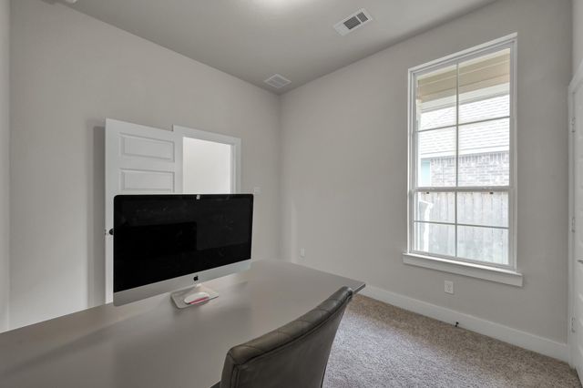 363 Mallorn Lane, Montgomery, TX 77316