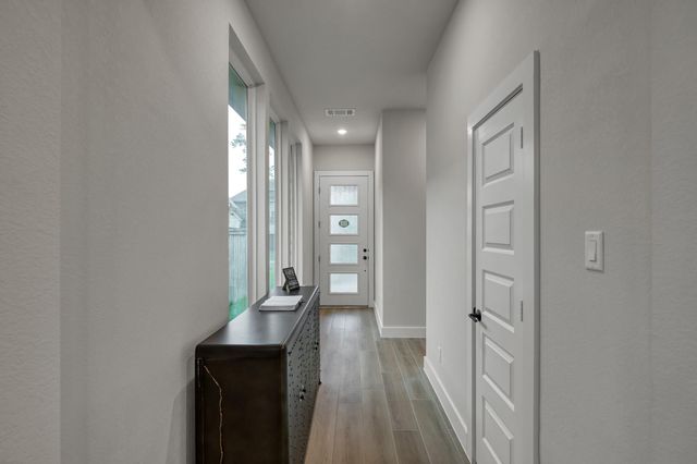 363 Mallorn Lane, Montgomery, TX 77316