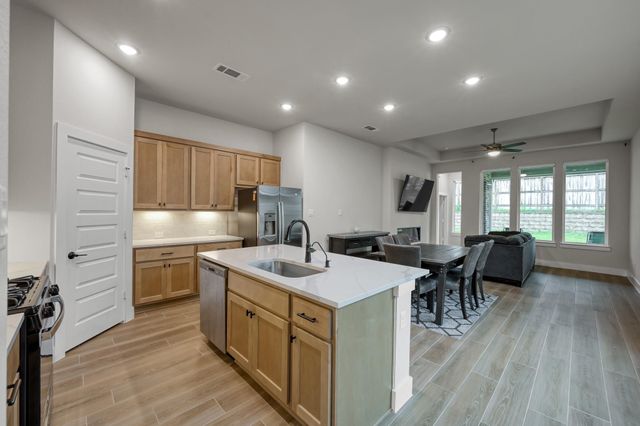 363 Mallorn Lane, Montgomery, TX 77316