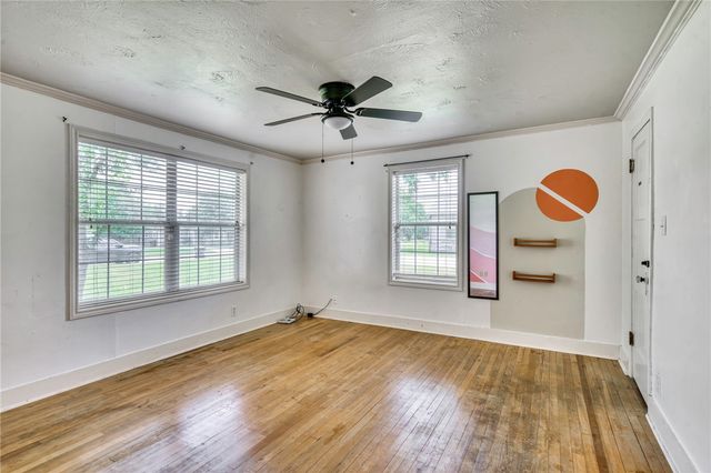 710 Inwood Drive, Bryan, TX 77802