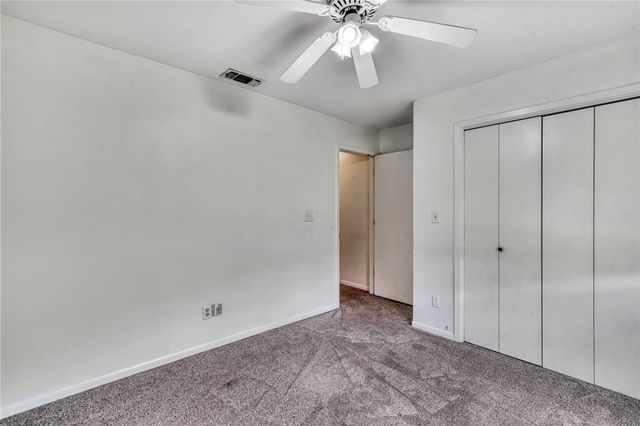 710 Inwood Drive, Bryan, TX 77802