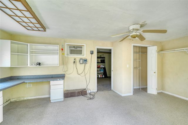 710 Inwood Drive, Bryan, TX 77802