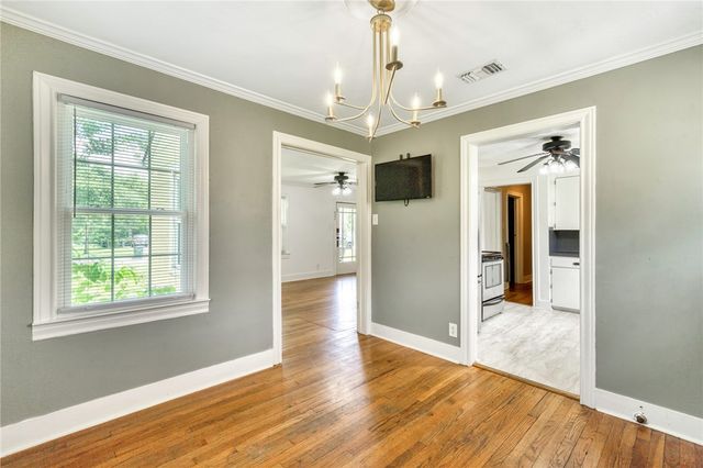 710 Inwood Drive, Bryan, TX 77802