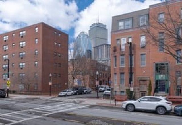 348 Columbus Ave 7, Boston, MA 02116