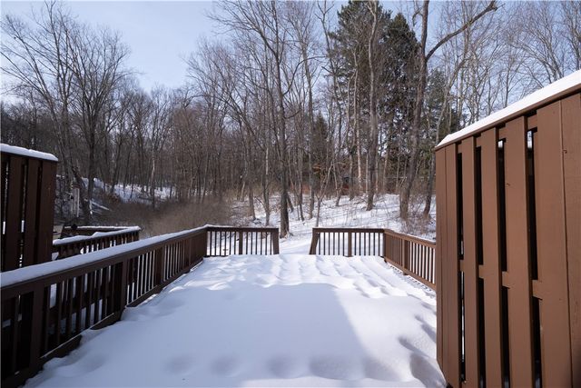 2785 Drake Ct, Hampton, PA 15044