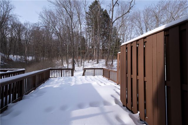 2785 Drake Ct, Hampton, PA 15044