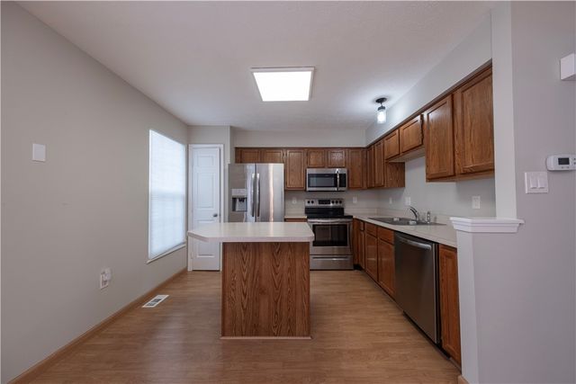 2785 Drake Ct, Hampton, PA 15044