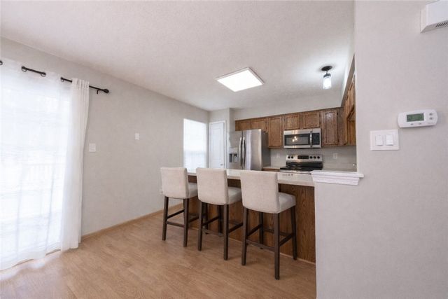 2785 Drake Ct, Hampton, PA 15044