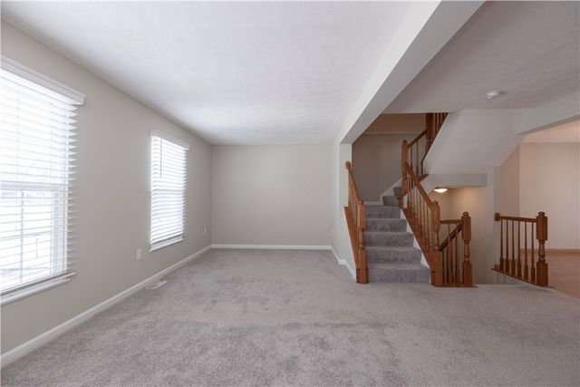 2785 Drake Ct, Hampton, PA 15044