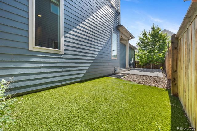 5912 Boston Court, Denver, CO 80238
