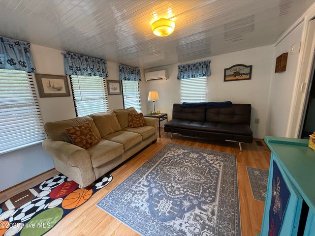9241 Heritage Drive SW, Calabash, NC 28467
