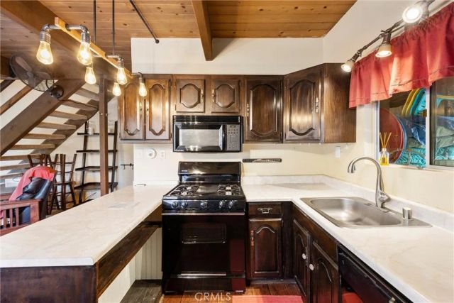 32826 Truman, Running Springs, CA 92382