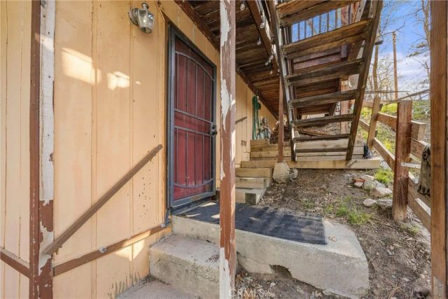 32826 Truman, Running Springs, CA 92382