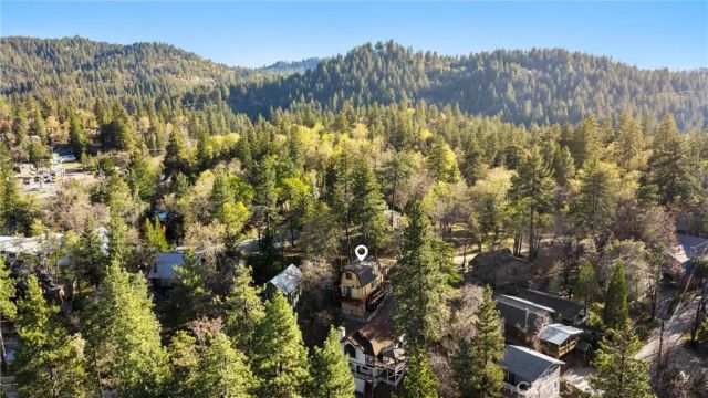 32826 Truman, Running Springs, CA 92382