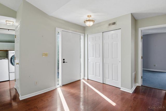 6 Devon Court, Fairfield, OH 45014
