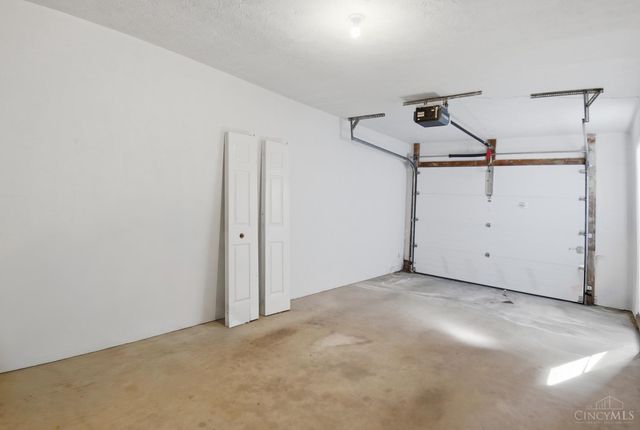 6 Devon Court, Fairfield, OH 45014