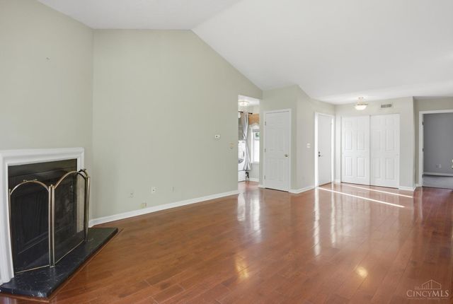 6 Devon Court, Fairfield, OH 45014