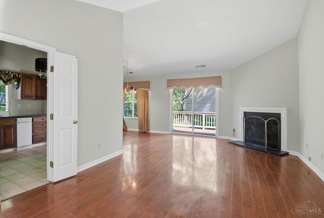 6 Devon Court, Fairfield, OH 45014