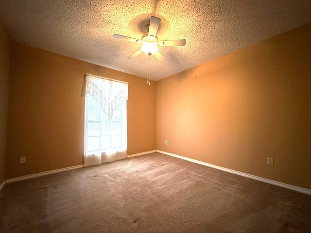 1020 Lincoln Drive, Sulphur Springs, TX 75482