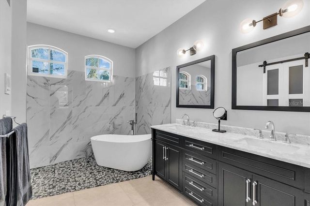 11835 HOLLYHOCK DRIVE, Lakewood Ranch, FL 34202