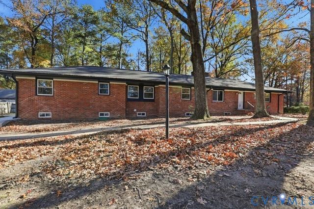 2913 Rolyart Rd, Petersburg, VA 23805