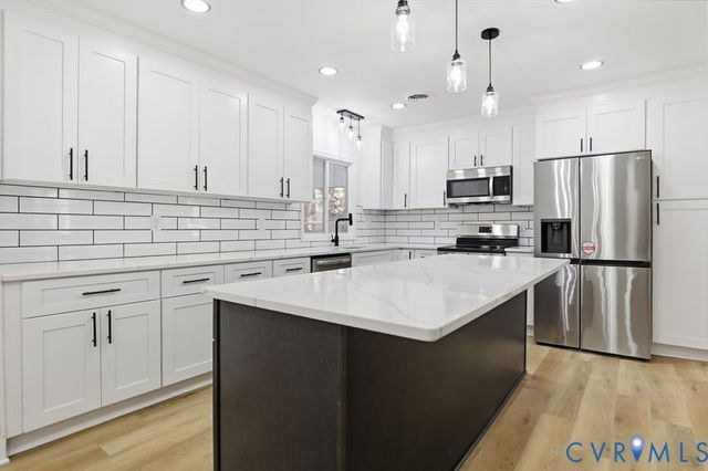 2913 Rolyart Rd, Petersburg, VA 23805