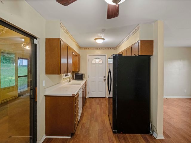 1329 Mallory Court, Huntington, WV 25701