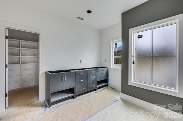 2649 Laburnum Avenue, Charlotte, NC 28205