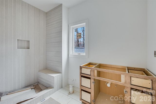 2649 Laburnum Avenue, Charlotte, NC 28205