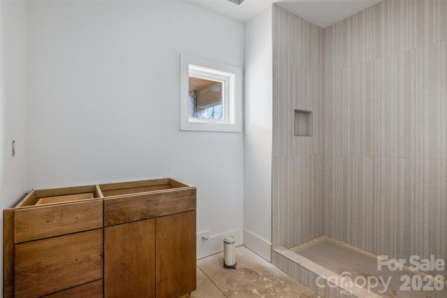 2649 Laburnum Avenue, Charlotte, NC 28205