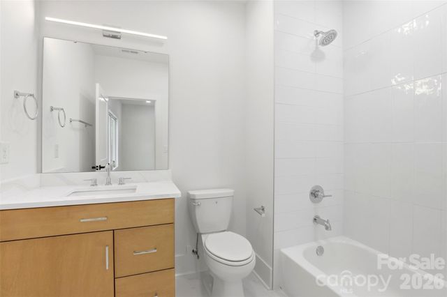 2649 Laburnum Avenue, Charlotte, NC 28205