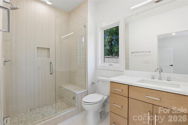 2649 Laburnum Avenue, Charlotte, NC 28205
