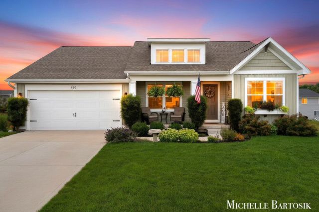 469 Seneca Ridge Drive, Middleville Vlg, MI 49333