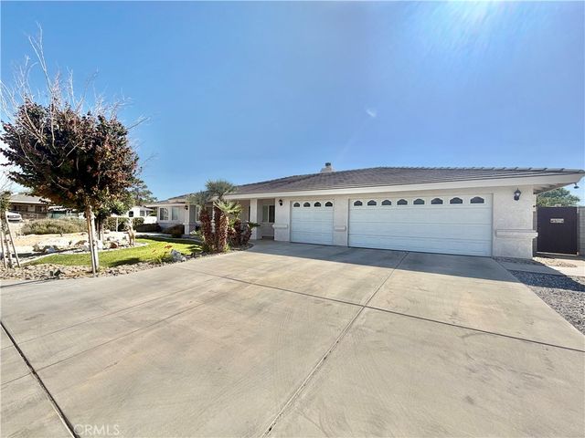 7736 El Cerrito, Hesperia, CA 92345