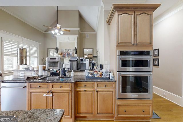 105 Murfield Way, Carrollton, GA 30116