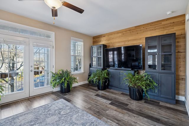 1035 Avery Park Dr, Smyrna, TN 37167