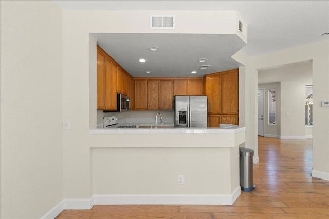 500 Birdsong Street, Gilroy, CA 95020