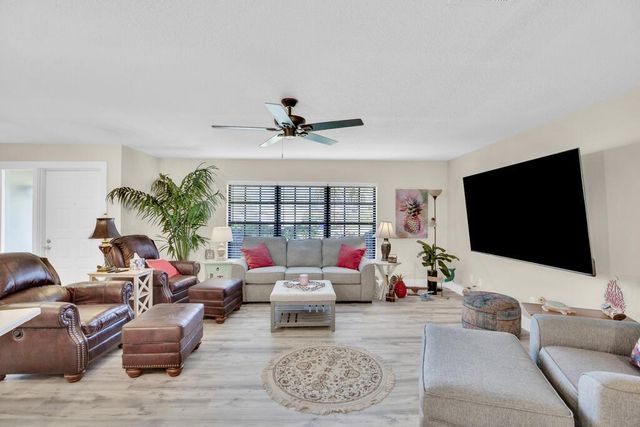 6655 110th Street, Sebastian, FL 32958