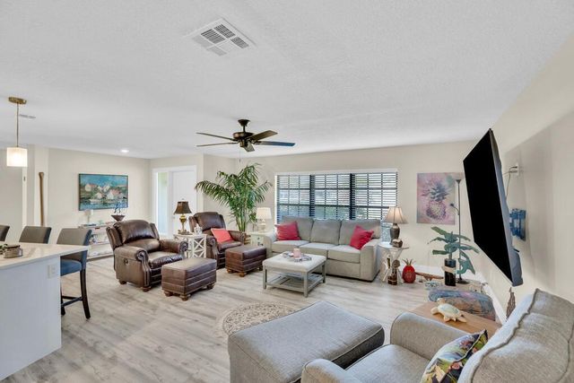 6655 110th Street, Sebastian, FL 32958