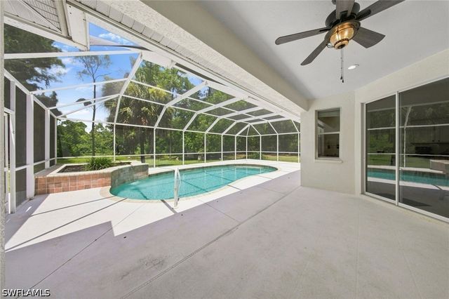 5791 Golden Gate PKWY, Naples, FL 34116