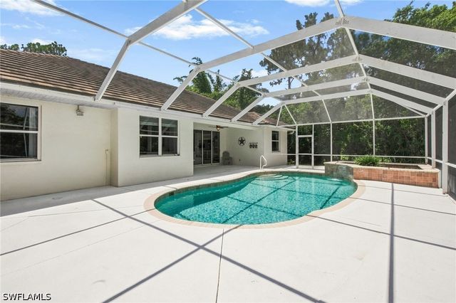 5791 Golden Gate PKWY, Naples, FL 34116