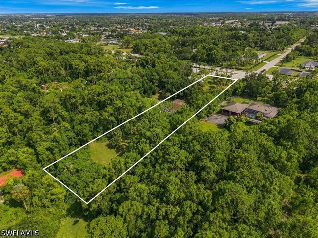 5791 Golden Gate PKWY, Naples, FL 34116