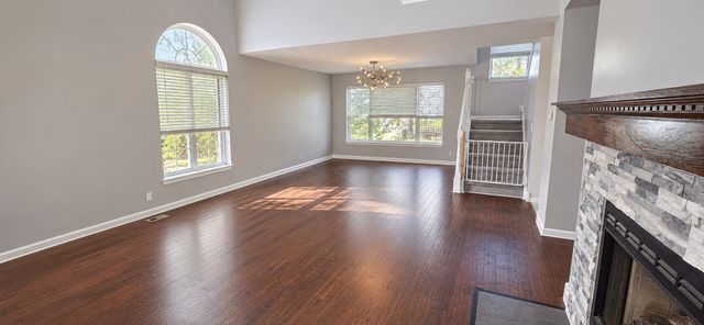 5511 Chantilly Circle, Lake In The Hills, IL 60156
