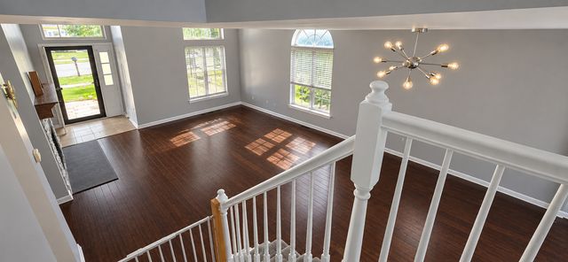 5511 Chantilly Circle, Lake In The Hills, IL 60156